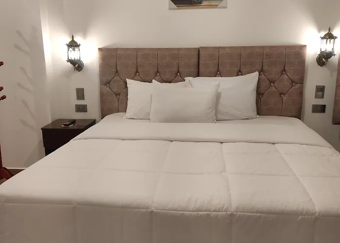 Casa De La Luna By Ortegas House Bed & Breakfast *